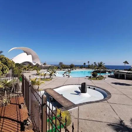 Home2book Charming Cruz, Wifi Apartment *